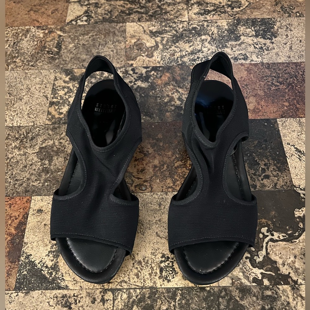 Stuart Weitzman sandal low skip on wedge Black Womans Sz 7 - Picture 1 of 7